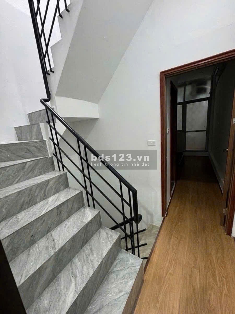 Bán nhà Tôn Đức Thắng, 56m2*4 Tầng, 205tr/m2 (Thương Lượng)