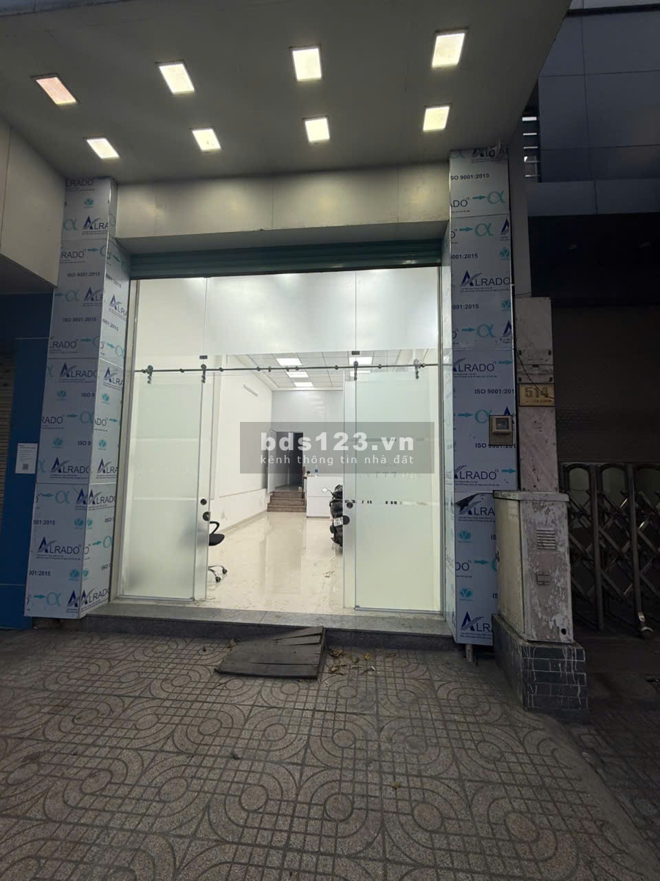 Cho thuê nhà 516 cộng hòa p13 q.tân bình 1 trệt 3 lầu