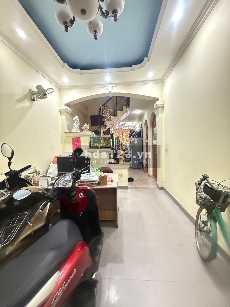 Vương Thừa Vũ, Thanh Xuân, 48m², 4 tầng, nhà dân xây