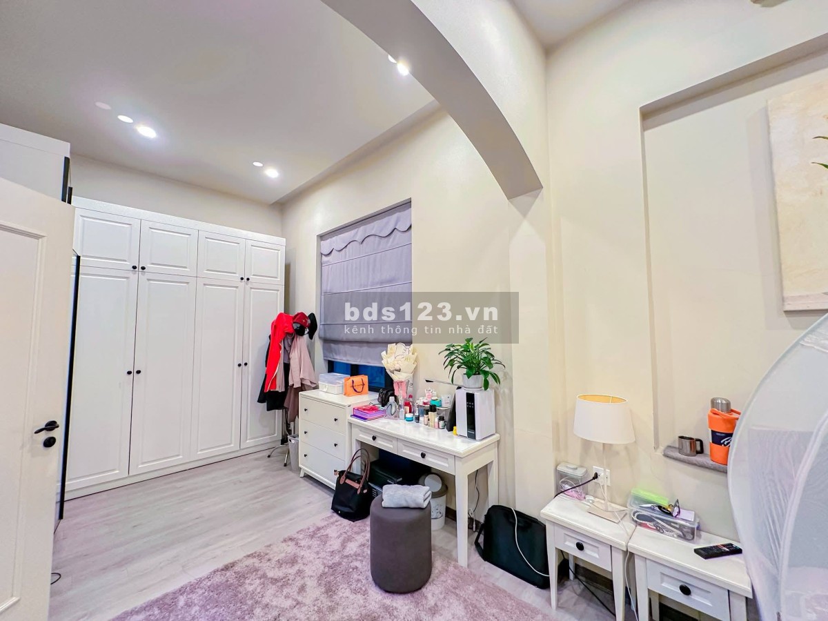 Nhà Đẹp Mặt Phố Thanh Đàm, Hoàng Mai 100/130m, 3 tầng, mt 9m,…