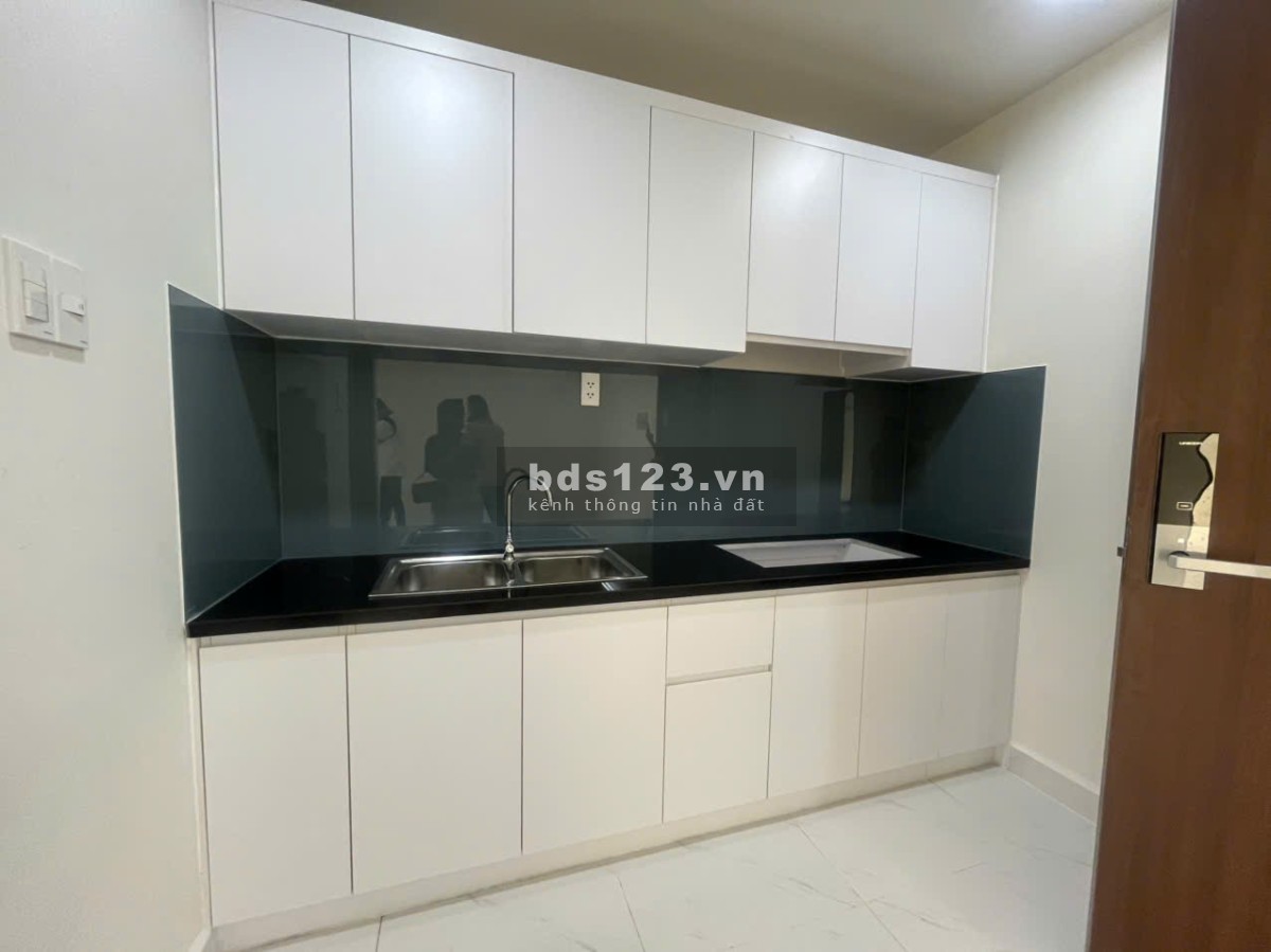 Cần Cho thuê Căn Hộ Green River Quận 8, Dt : 68 m2, 2PN, Giá : 7.5…