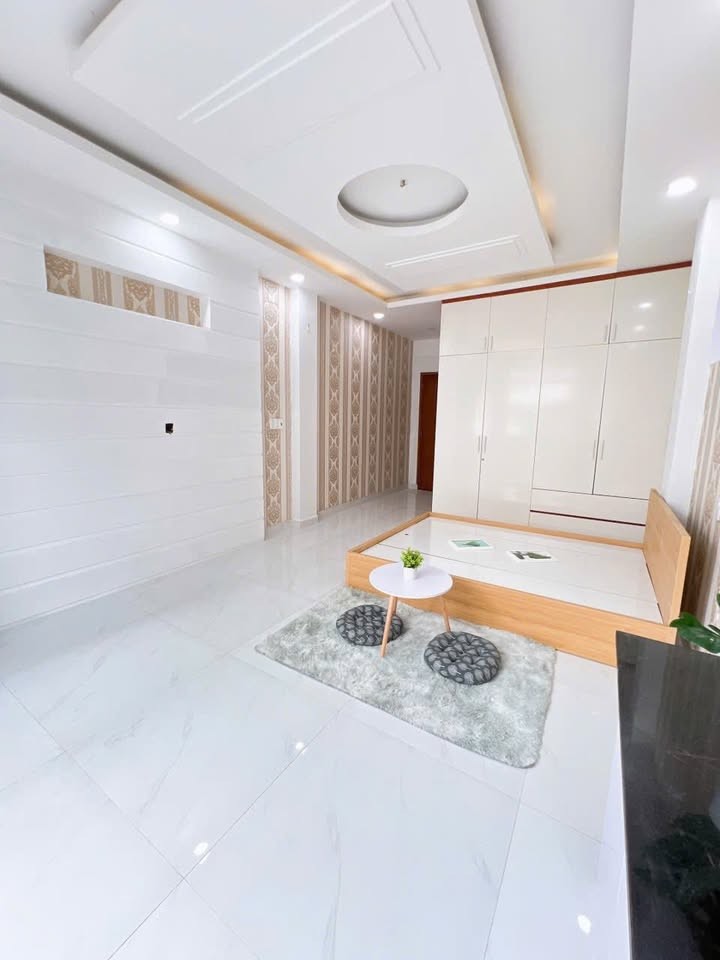 Cho thuê Studio ban công, nội thất cơ bản tại Gò Vấp