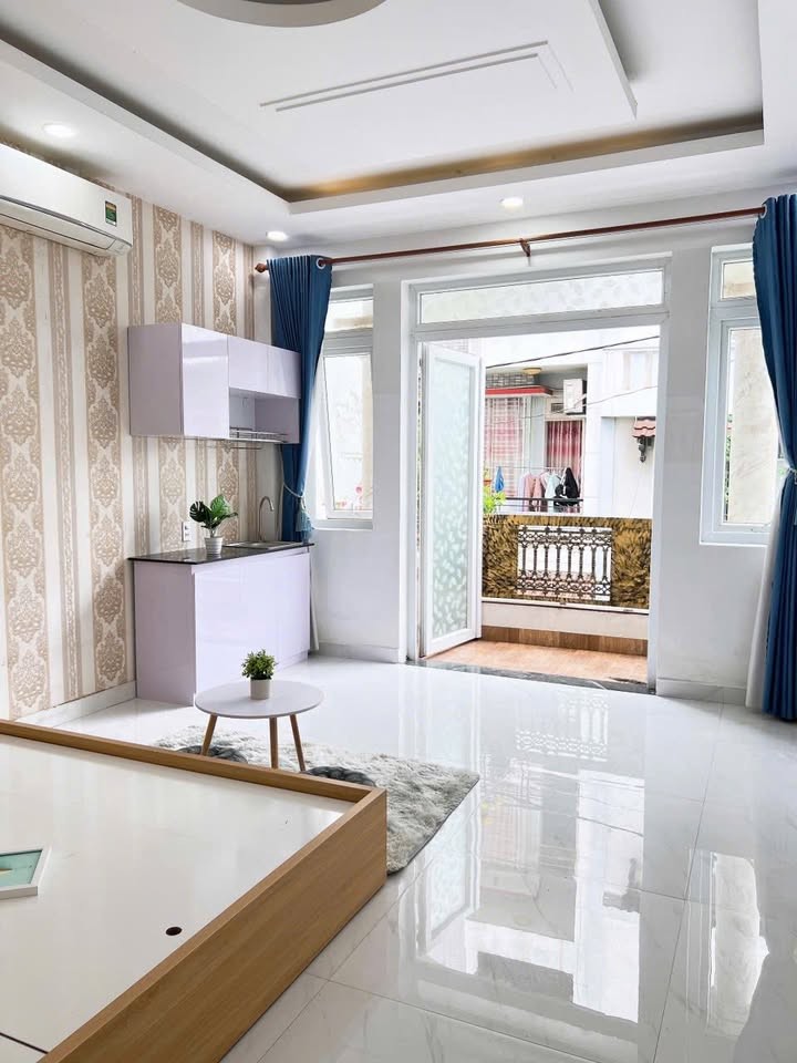 Cho thuê Studio ban công, nội thất cơ bản tại Gò Vấp