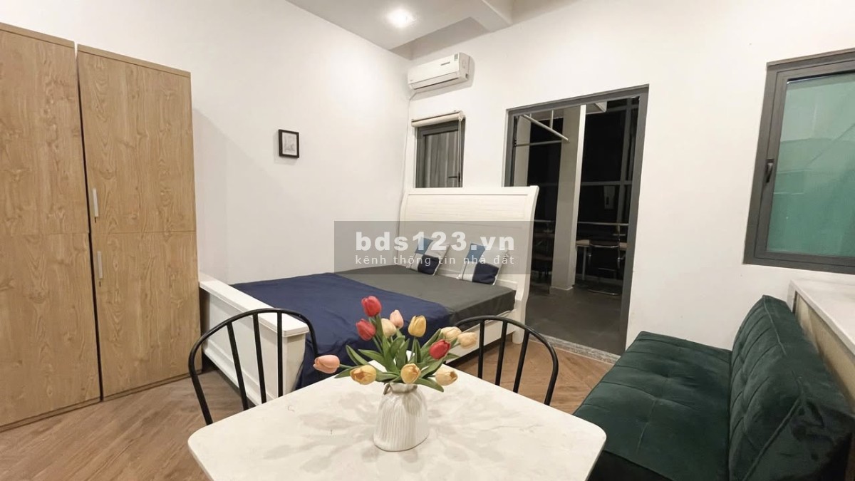 Studio ban công view chill, đầy đủ nội thất tại KDC Him Lam,…