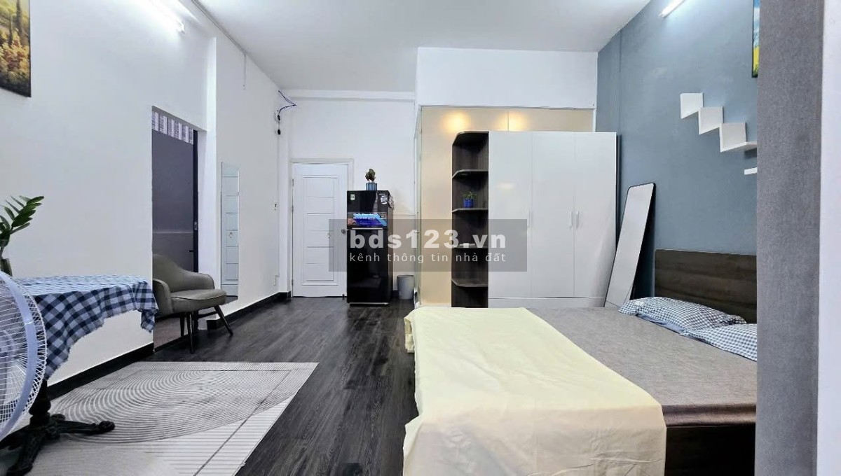 Cho thuê Studio 30m² full nội thất, ban công riêng, Huỳnh Văn…