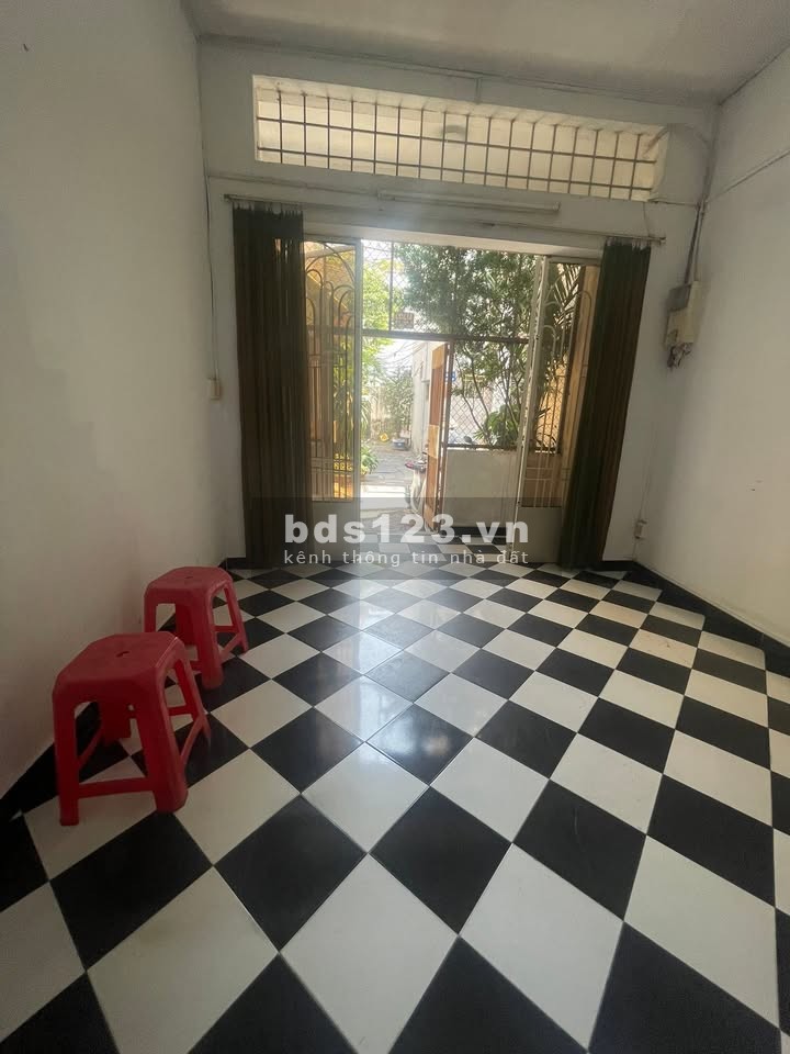 Cho thuê nhà 2PN Lê Văn Sỹ, P14 Quận 3 - 10 triệu/tháng