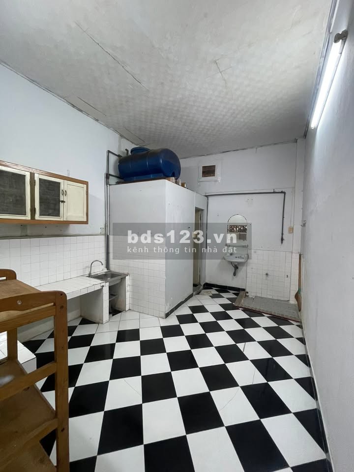 Cho thuê nhà 2PN Lê Văn Sỹ, P14 Quận 3 - 10 triệu/tháng