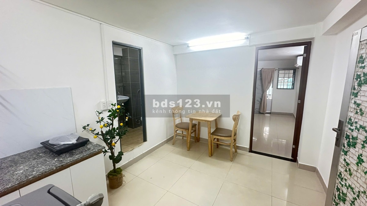 Phòng Căn hộ 1PN, PK 35m2 đủ nội thất - 224/20 Lý Thường…
