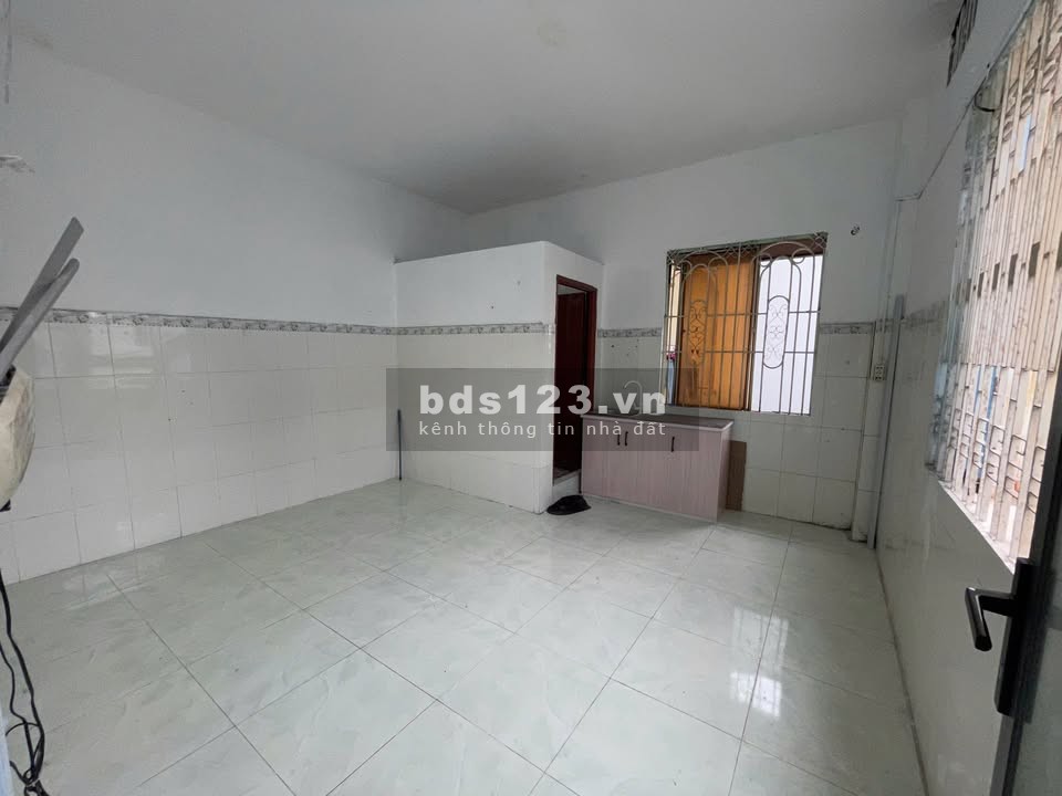 Phòng trọ 466 Tân Kỳ Tân Quý, Tân Phú - Giá 2.49 triệu