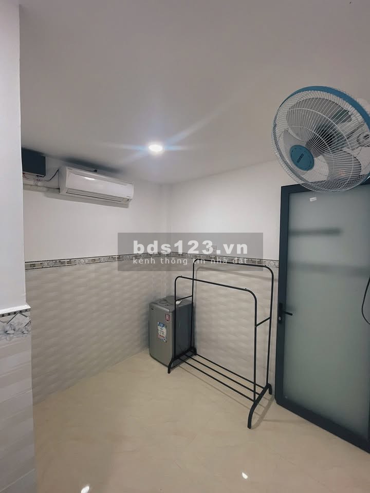 Cho thuê căn hộ mini full nội thất tại 47 Vườn Lài, Q.12