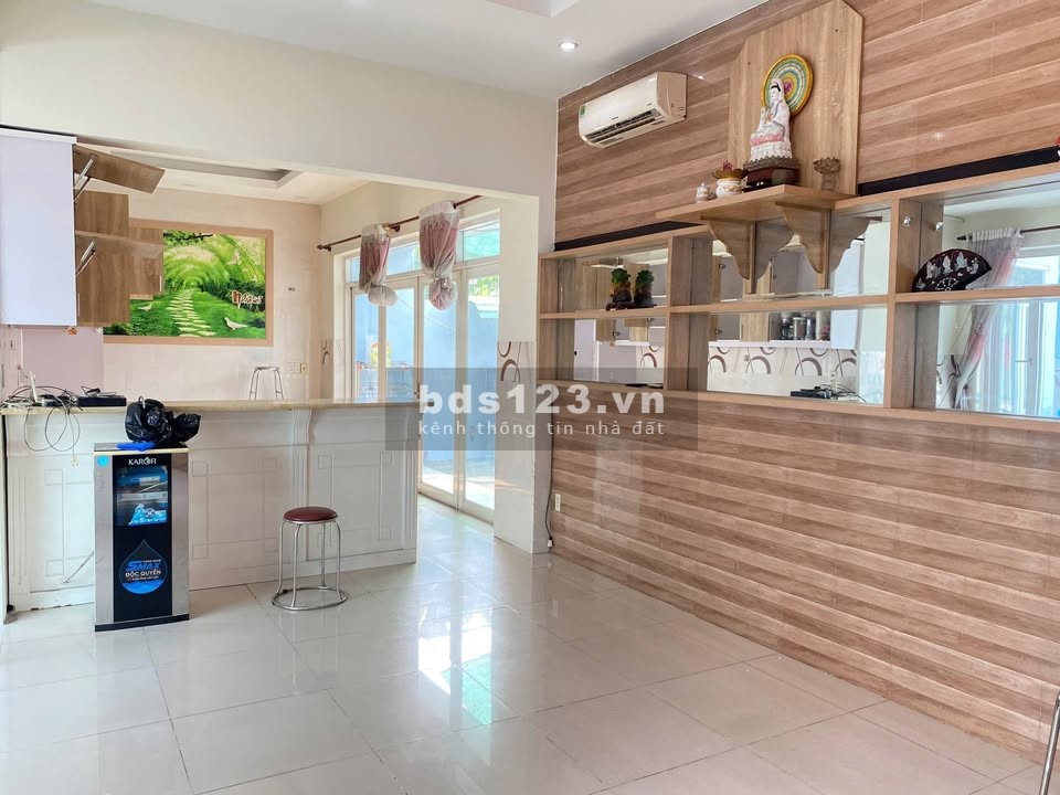 Cho thuê nhà sân vườn 4PN, 478m² tại Tân Hiệp, Hóc Môn