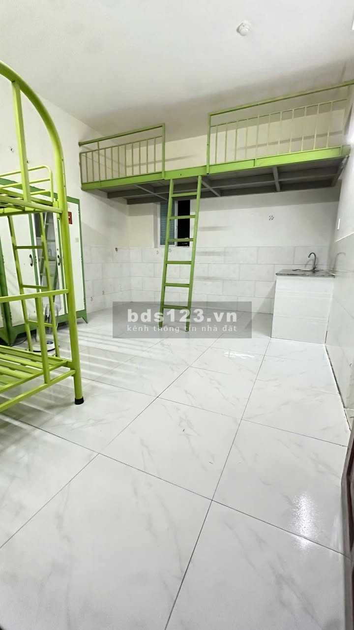 Cho thuê Duplex tại 20 Phú Thuận, gần Phú Mỹ Hưng