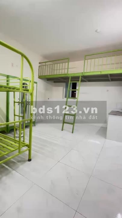Cho thuê Duplex tại 20 Phú Thuận, gần Phú Mỹ Hưng