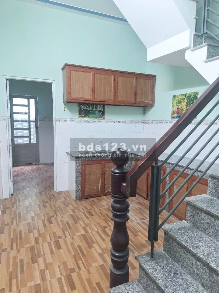 Cho thuê nhà nguyên căn 2PN, hẻm ô tô thông, Tân Hiệp, Hóc Môn