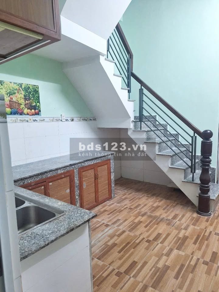 Cho thuê nhà nguyên căn 2PN, hẻm ô tô thông, Tân Hiệp, Hóc Môn