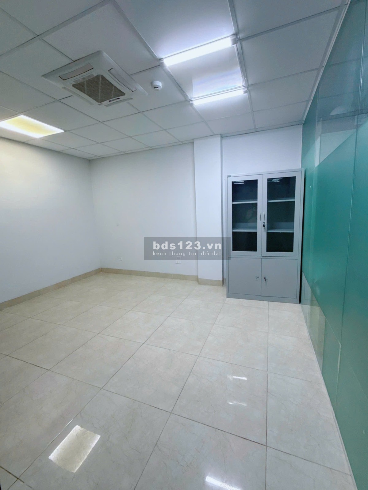 [Nguyễn Tuân, Thanh Xuân, Hà Nội] Cho thuê văn phòng 15m2