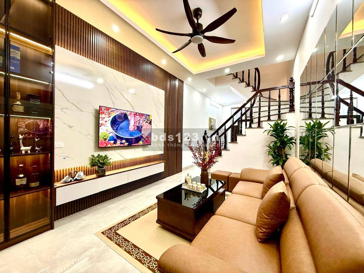 Nhà Đẹp Trường Chinh, Đống Đa 36m, 4 tầng, mt 3.6m, giá 9.6 Tỷ.