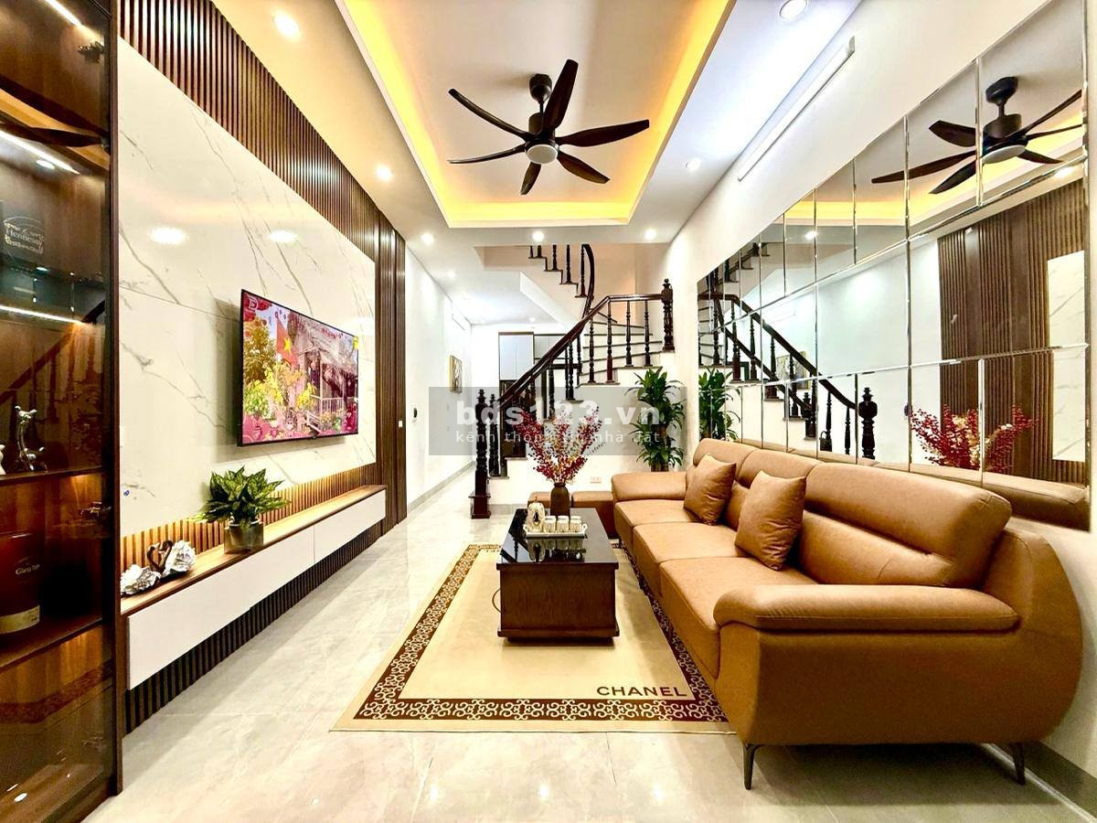 Nhà Đẹp Trường Chinh, Đống Đa 36m, 4 tầng, mt 3.6m, giá 9.6 Tỷ.