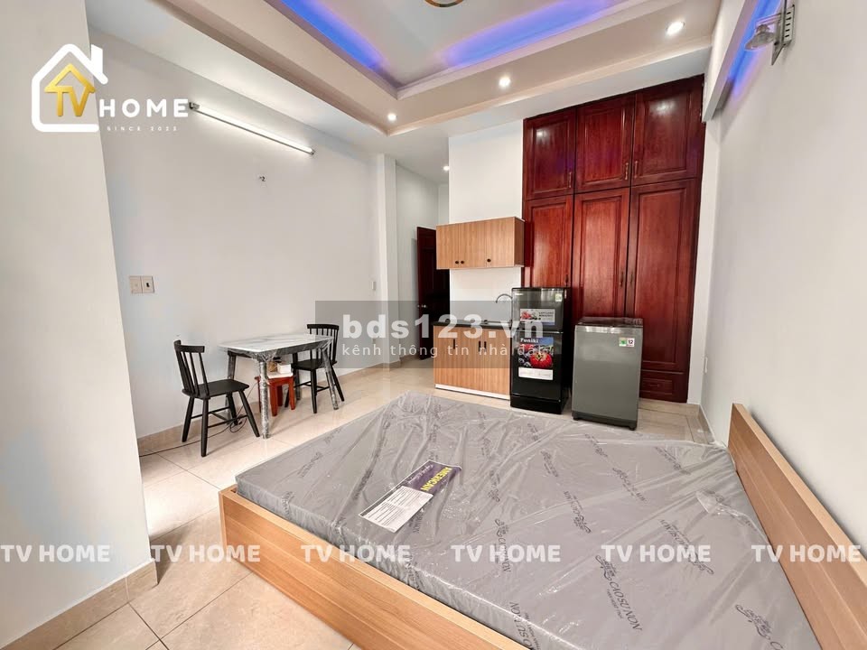 Căn hộ mini/Phòng trọ full nội thất, ban công tại 373 Thống…