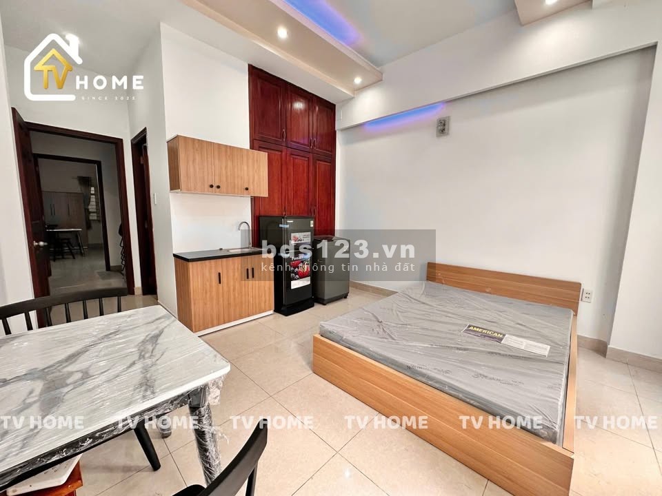 Căn hộ mini/Phòng trọ full nội thất, ban công tại 373 Thống…