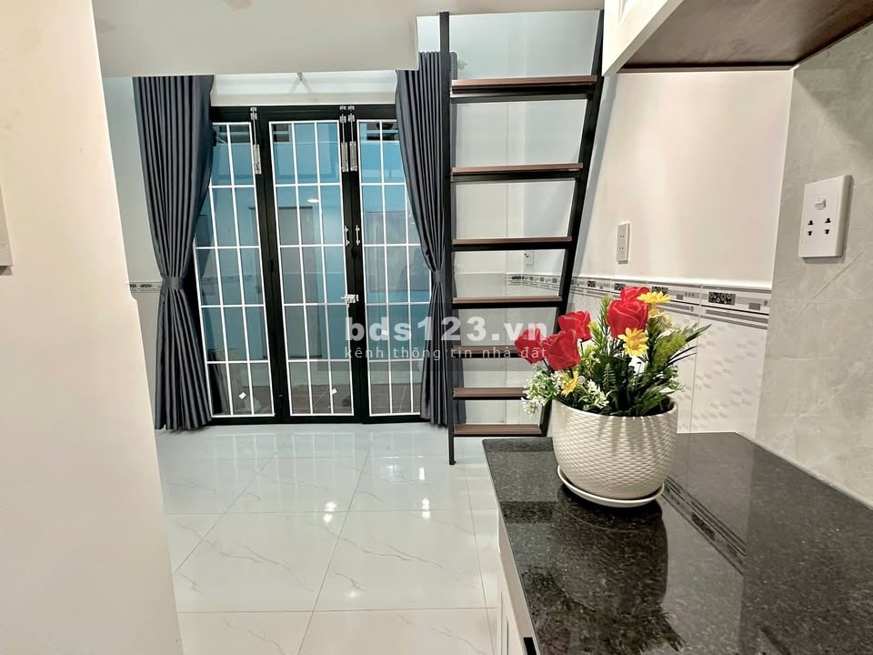 Siêu phẩm dãy trệt - Trung Mỹ Tây, q12 - Gần đại học LDXH,…