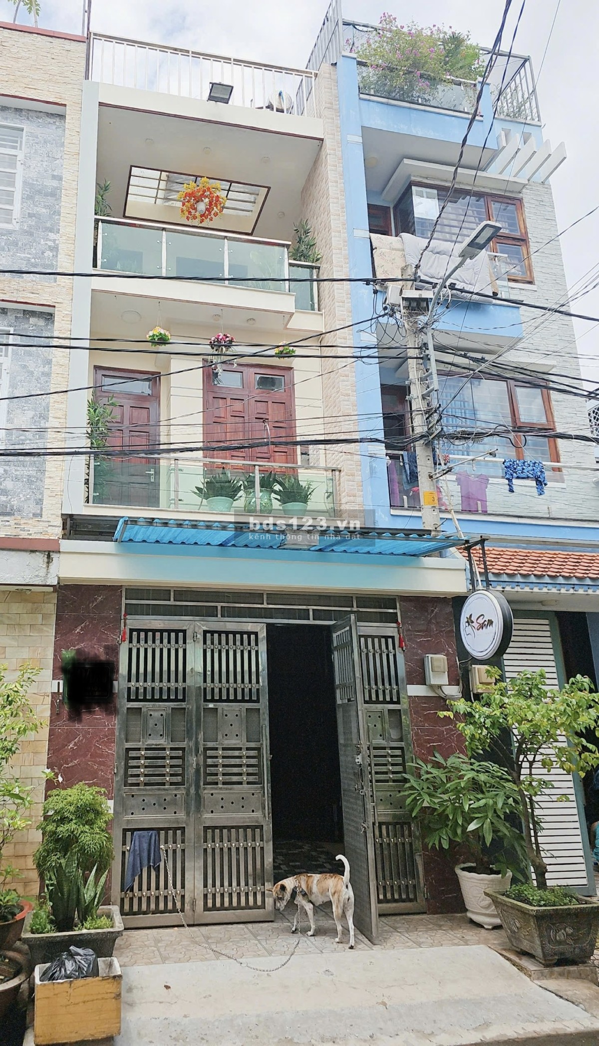 - Chính chủ bán nhà hướng Đông, 80m2. Hẻm 741 Hương Lộ 2,…