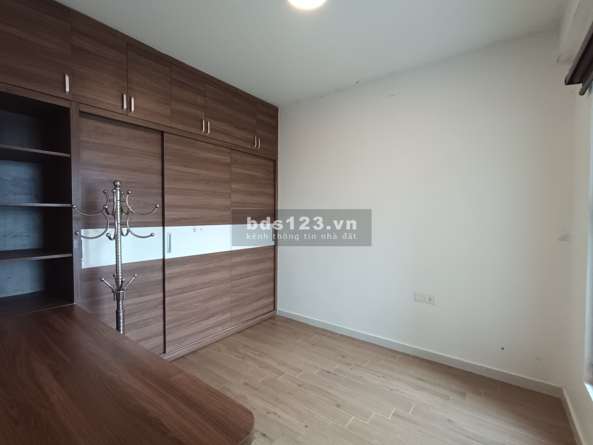 CHÍNH CHỦ BÁN NHANH CĂN 2PN1VS, 55m2, WESTBAY, view sông Hồng, giá 3,x tỷ bao phí