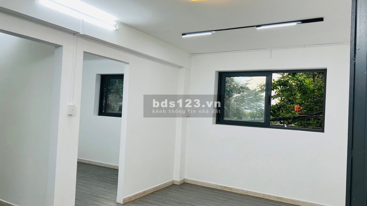 Bán gấp chung cư Sơn Kỳ thang bộ đường Cc2 giao bình long…