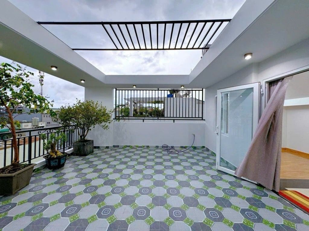 Bán nhà HXH Tân Sơn 4 tầng 74m2 4PN 3WC sát sân golf Tân Sơn…