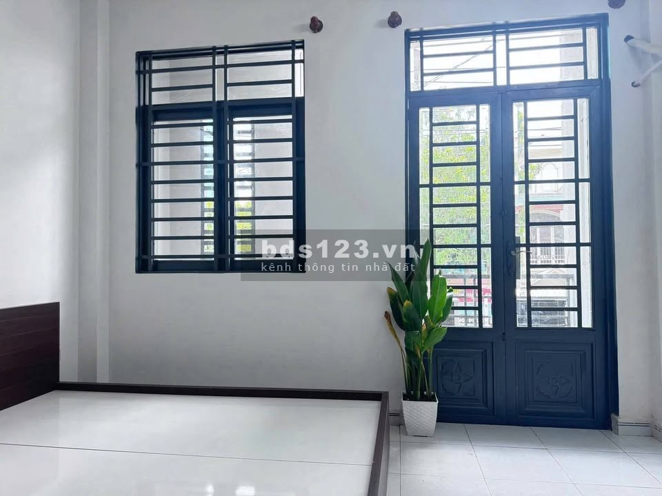 Cho thuê phòng tại 122 Đặng Văn Ngữ, Phú Nhuận