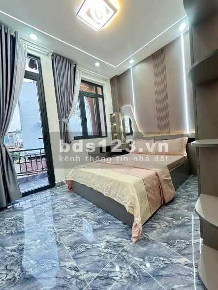 Nhà hẻm xe hơi 3PN, 3.5x10m, gần Emart Phan Huy Ích, giá 5.56 tỷ