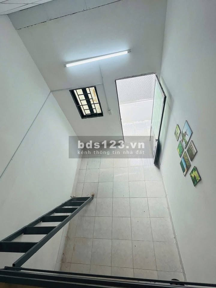 Phòng trọ 30 Dương Đức Hiền, Tây Thạnh, Tân Phú - Giá 2.59…