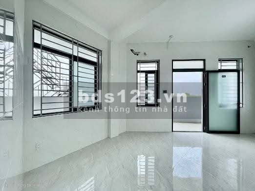 Phòng 378 Tân Hương gần Aeon, ban công, giá 3.79 triệu