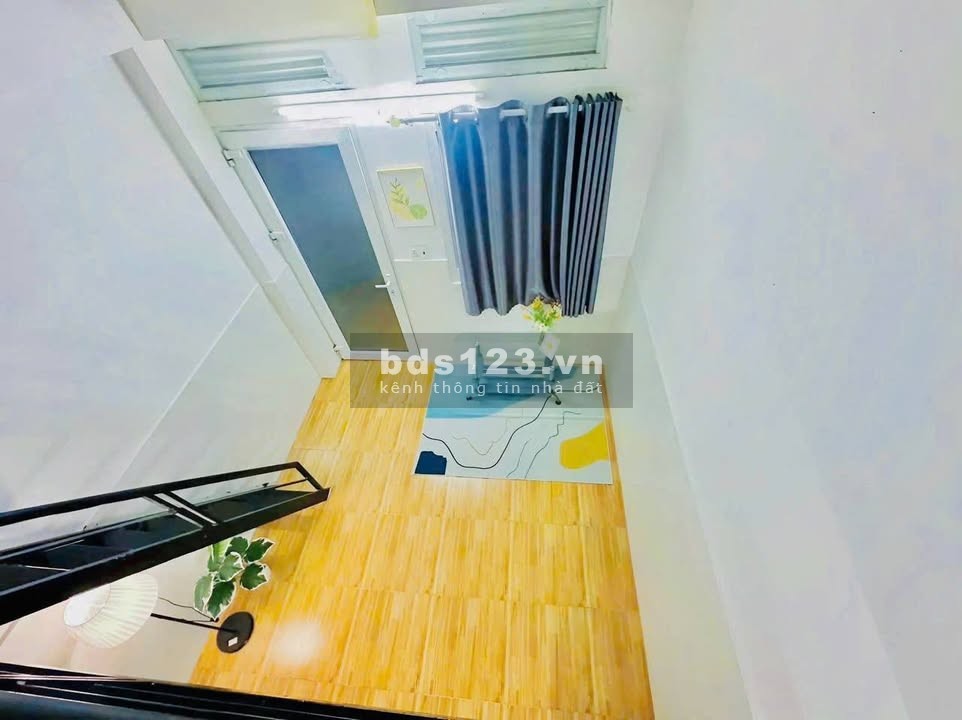 Căn hộ gác xép full nội thất 60 Lâm Văn Bền, Quận 7