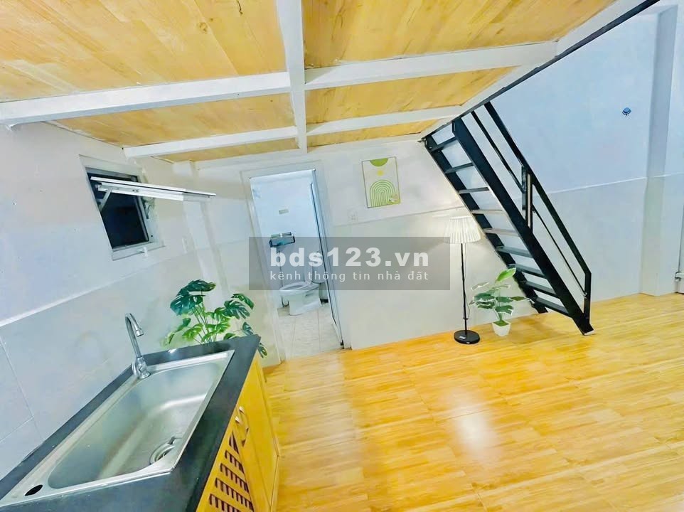 Căn hộ gác xép full nội thất 60 Lâm Văn Bền, Quận 7