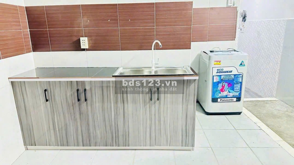 Phòng mới Nguyễn Thiện Thuật Q3, full nội thất, gần ĐH, BV