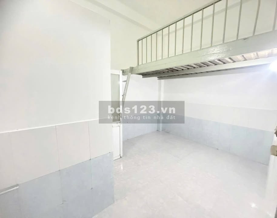 Cho thuê phòng có gác, WC riêng tại 213 Lê Đình Cẩn, Bình Tân…