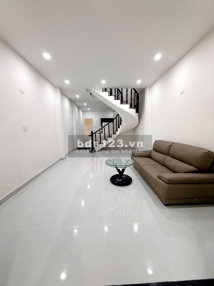 Cho thuê nhà 2PN, đủ nội thất, Trần Thị Hè, Hiệp Thành,…