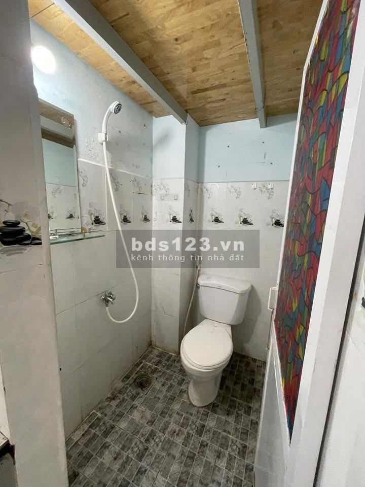 Cho thuê phòng có gác Đường số 1, P. Tân Phú, Q.7 - Gần chợ…