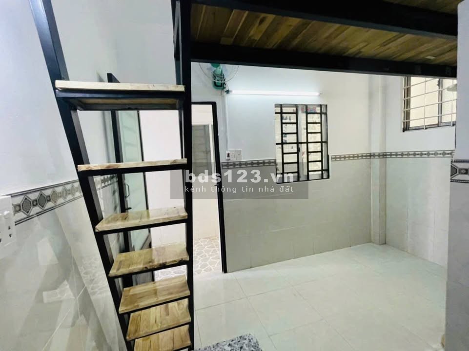 Phòng trọ có gác, đầy đủ tiện nghi tại 78 Hà Thị Đát,…