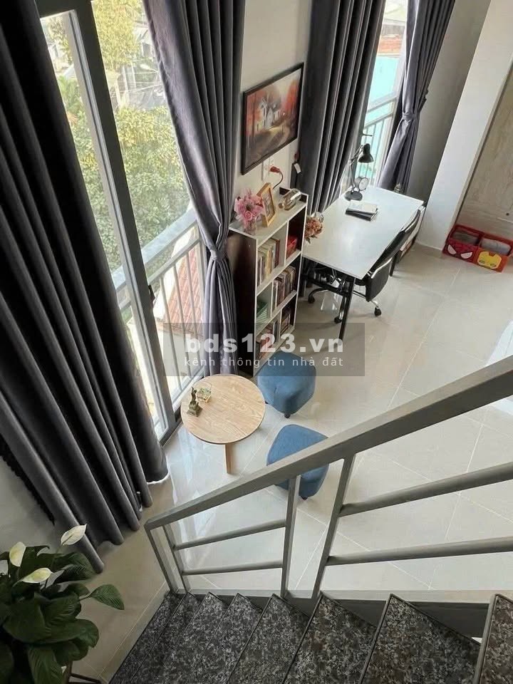 Phòng cho thuê giá 3.2 triệu, giờ tự do, có thang máy