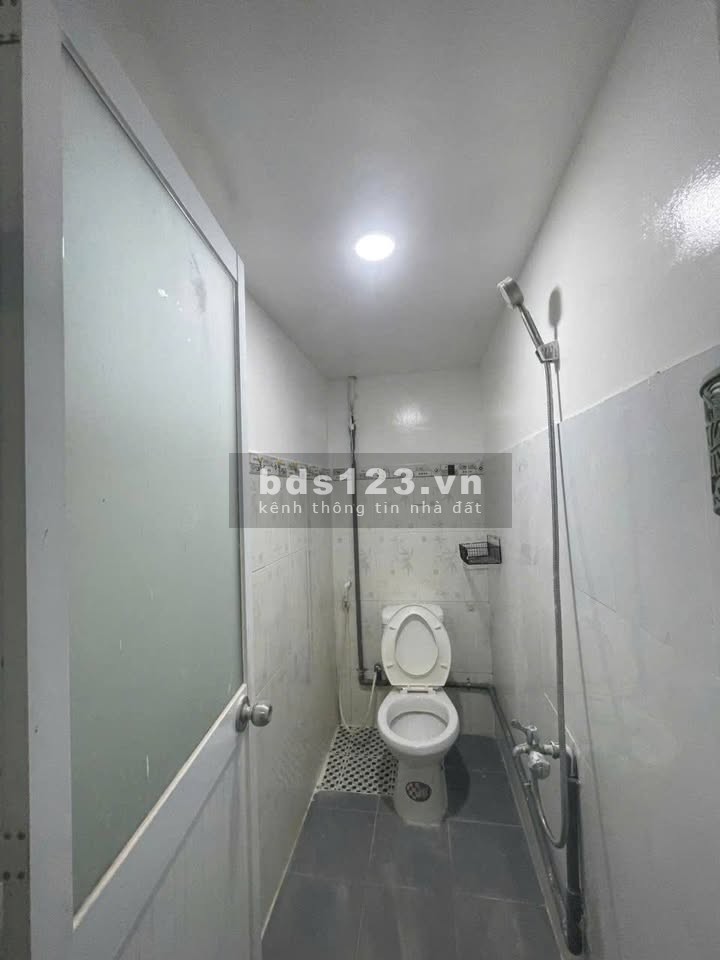 Phòng trọ 1283 HTP, P. Phú Thuận, Q.7 - Giá 3.8 triệu, có máy lạnh