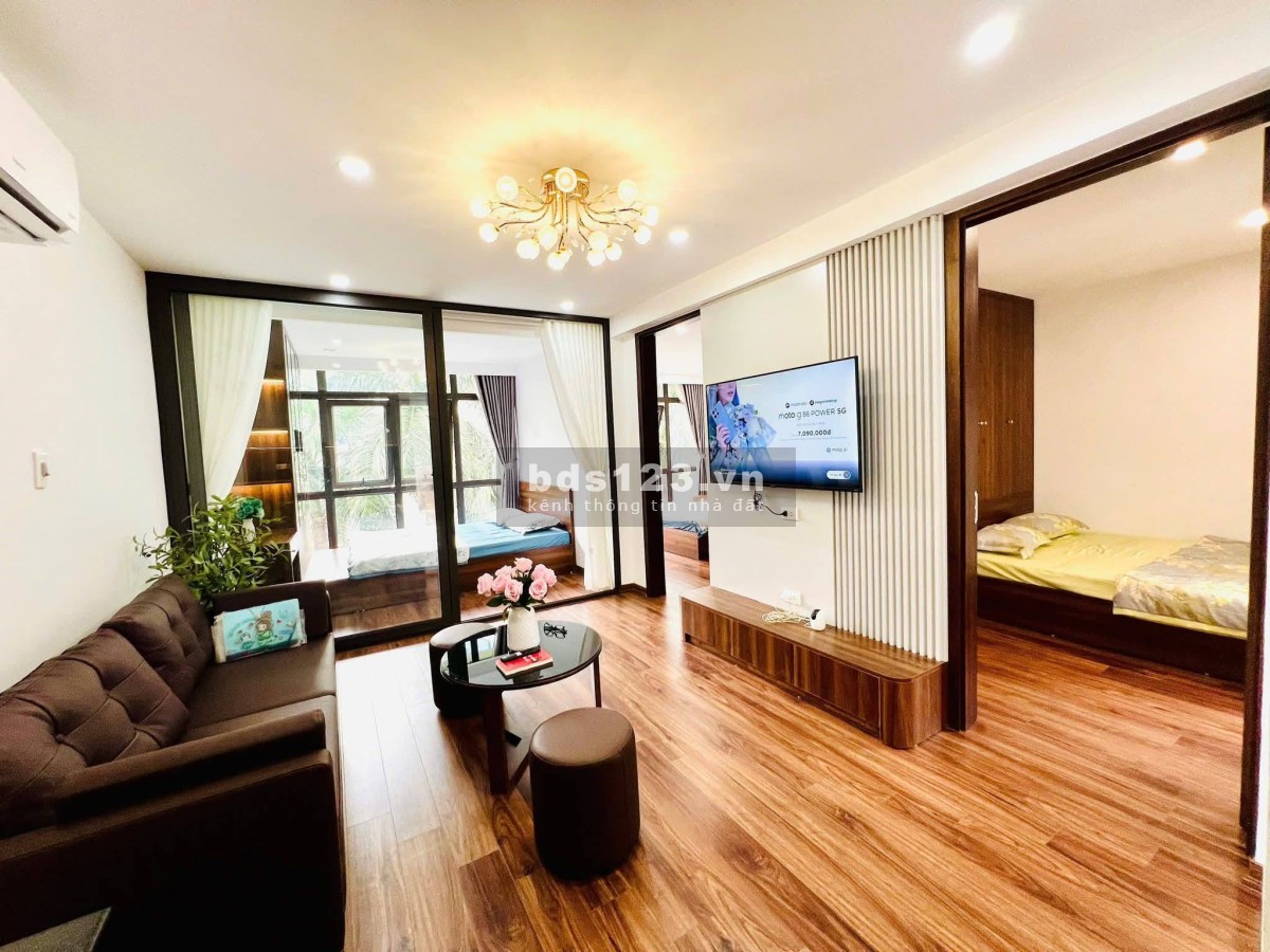 Bán Nhà Huỳnh Thúc Kháng, Đống Đa 80m, giá 4.98 tỷ.