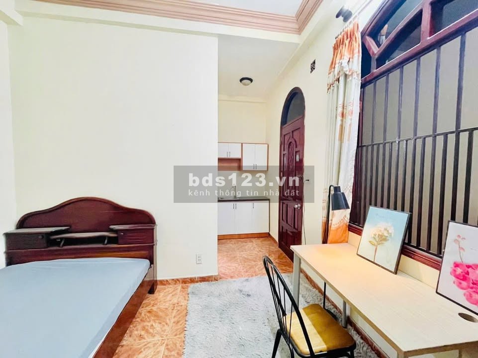 Phòng trọ gác lửng, full nội thất tại 513 Nguyễn Oanh, P.17…