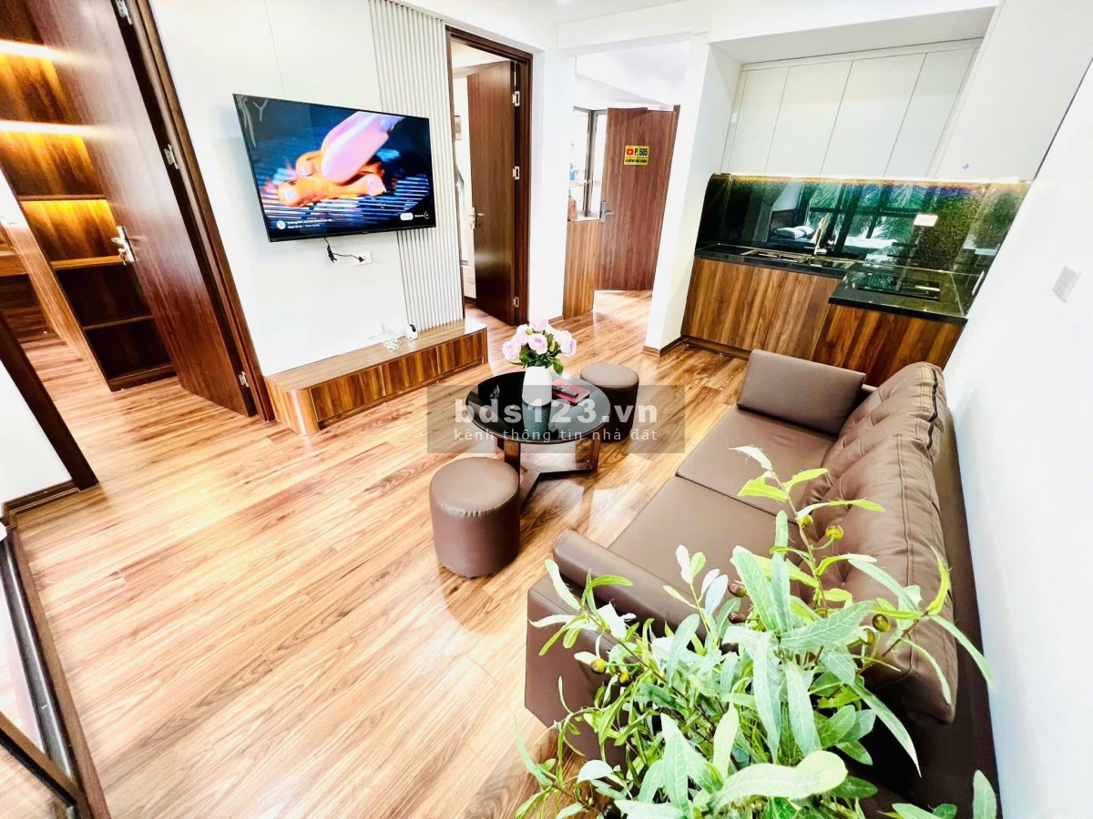 Bán Nhà Huỳnh Thúc Kháng, Đống Đa 80m, giá 4.98 tỷ.