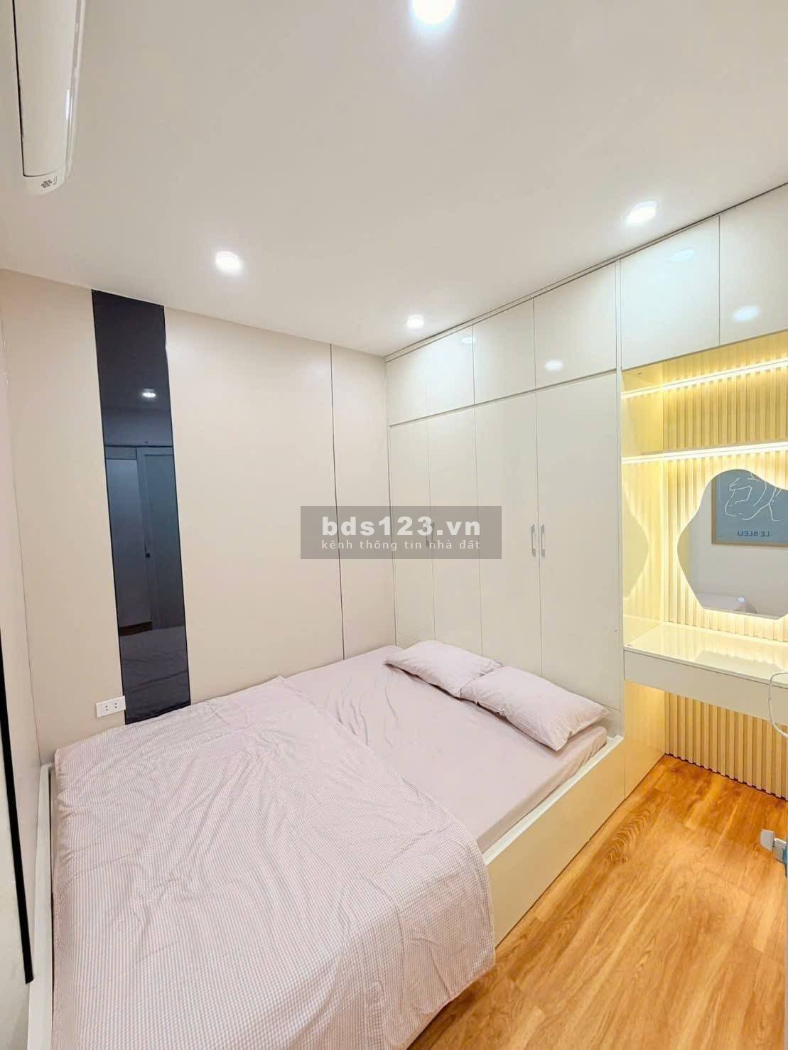 Nhà Đẹp Ở Luôn Tôn Đức Thắng, Đống Đa 60m, giá 3.65 tỷ.