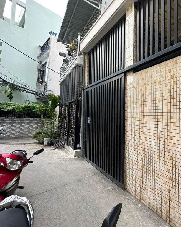 Bán nhà Q7: 81m2, ngang 6m, 4 tầng, 10pn, sổ hồng, nguyễn văn…