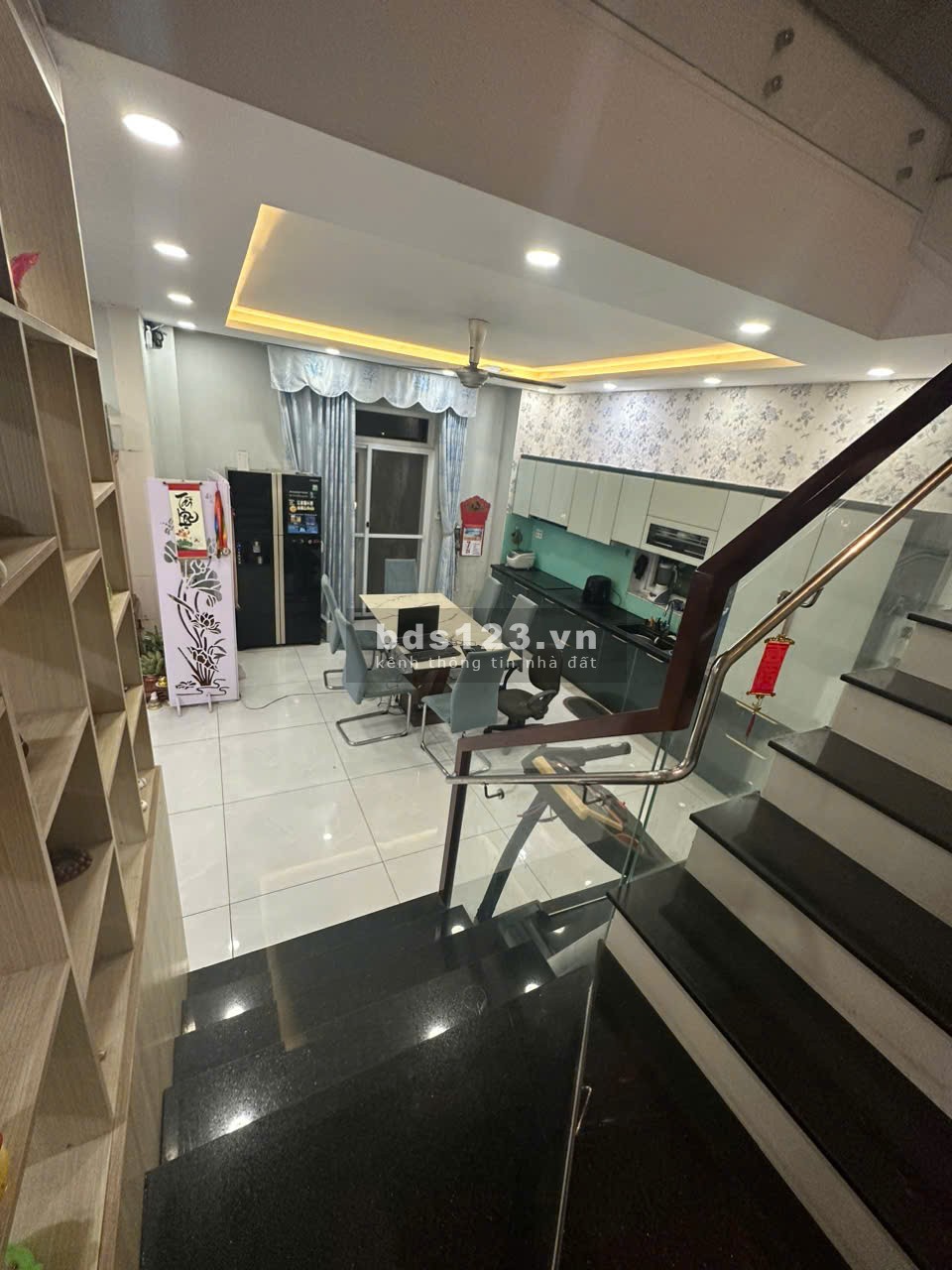 Bán nhà Biệt Thự 2 Mặt Tiền căn góc, View Công Viên Hồ…