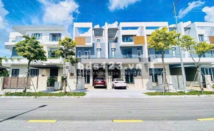 Biệt thự liền kề 3 tầng gần Aeon Mall Chính chủ bán chỉ…