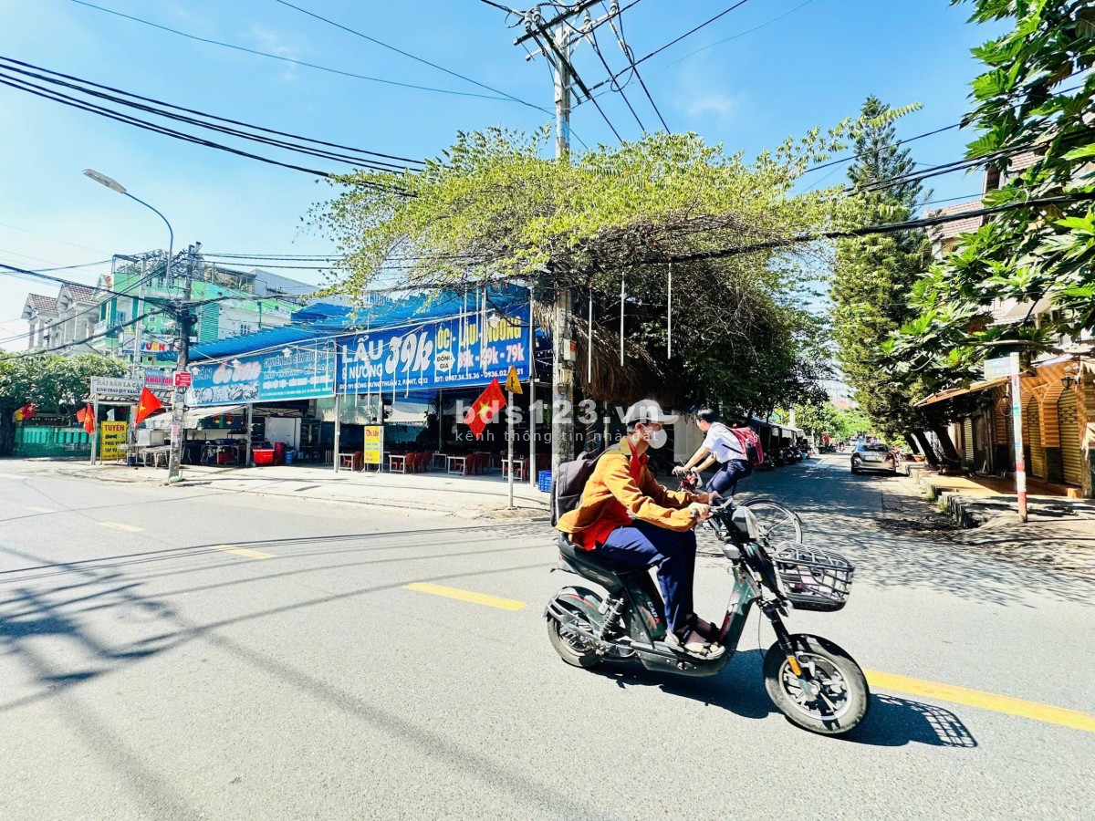 Bán lô đất MT ĐHT 02 PĐHT Q12 Dt 20 x 95 có 1856m thổ cư giá…